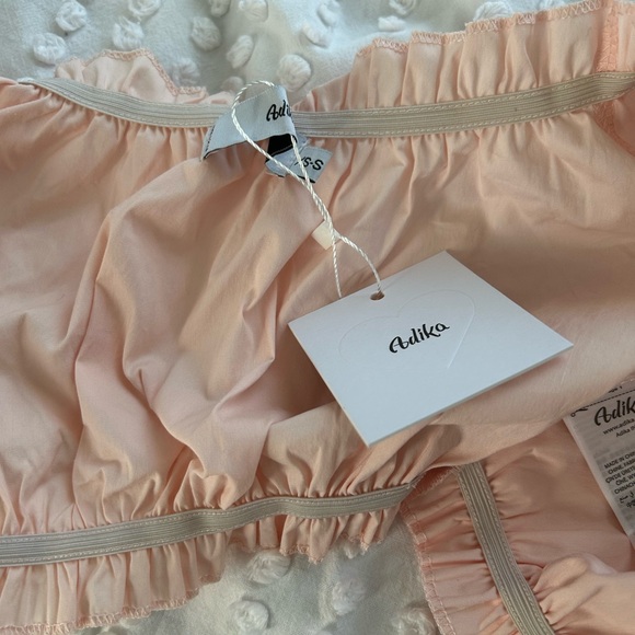 Adika Wrap Top - Picture 2 of 2